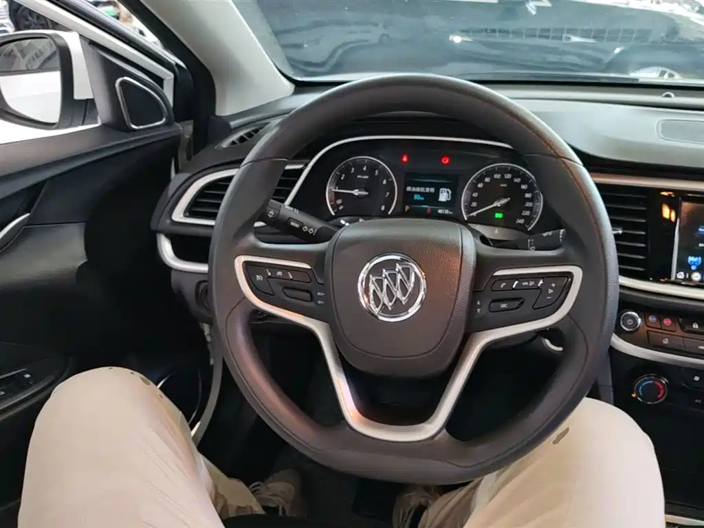 Buick Excelle 2021 — фото 11
