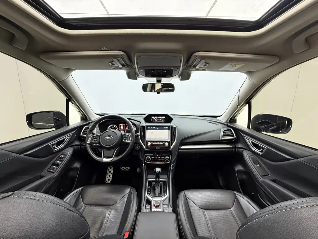 Subaru Forester 2021 — фото 12