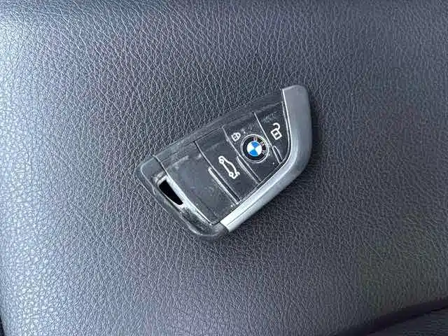 BMW 1 Series 2021 — фото 15