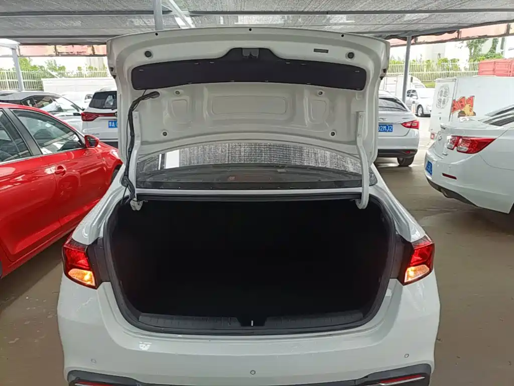 Kia Forte 2021 — фото 19