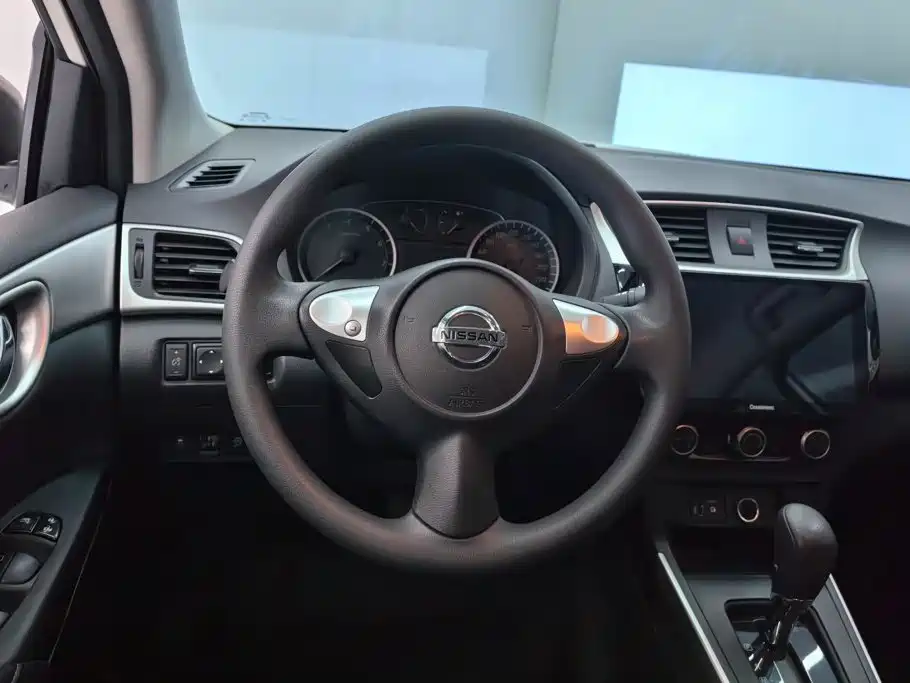Nissan Sylphy 2023 — фото 15