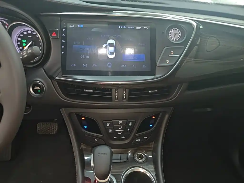 Buick Envision Plus 2018 — фото 13