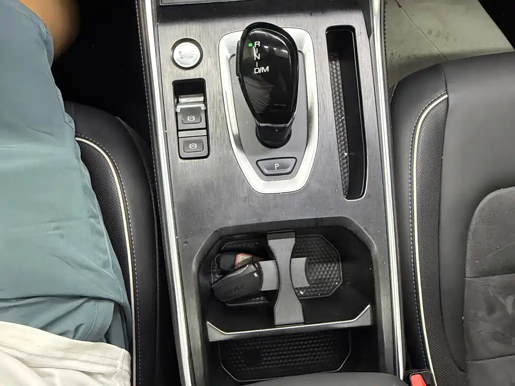 Haval H6 2023 — фото 19