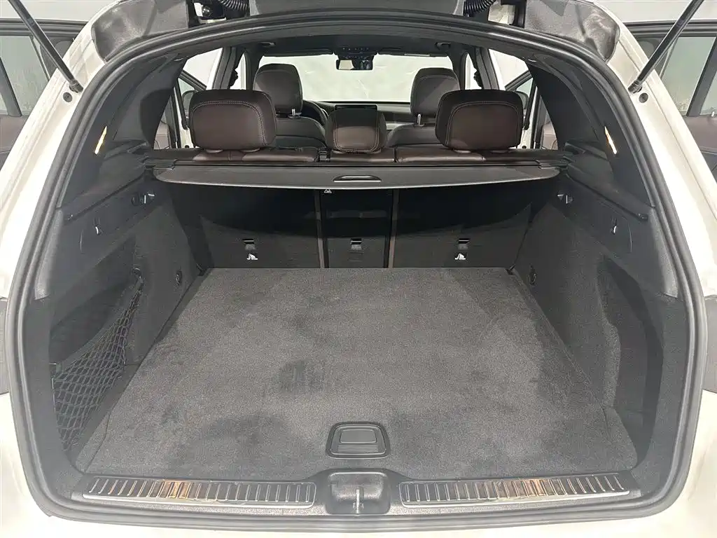 Mercedes-Benz GLC 2023 — фото 17