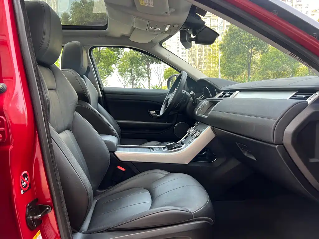 Land Rover Range Rover Evoque 2017 — фото 12