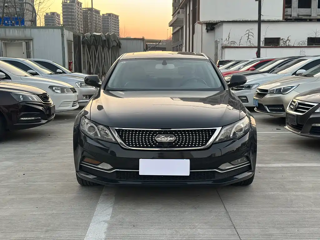 Zotye Z700 2017 — фото 2