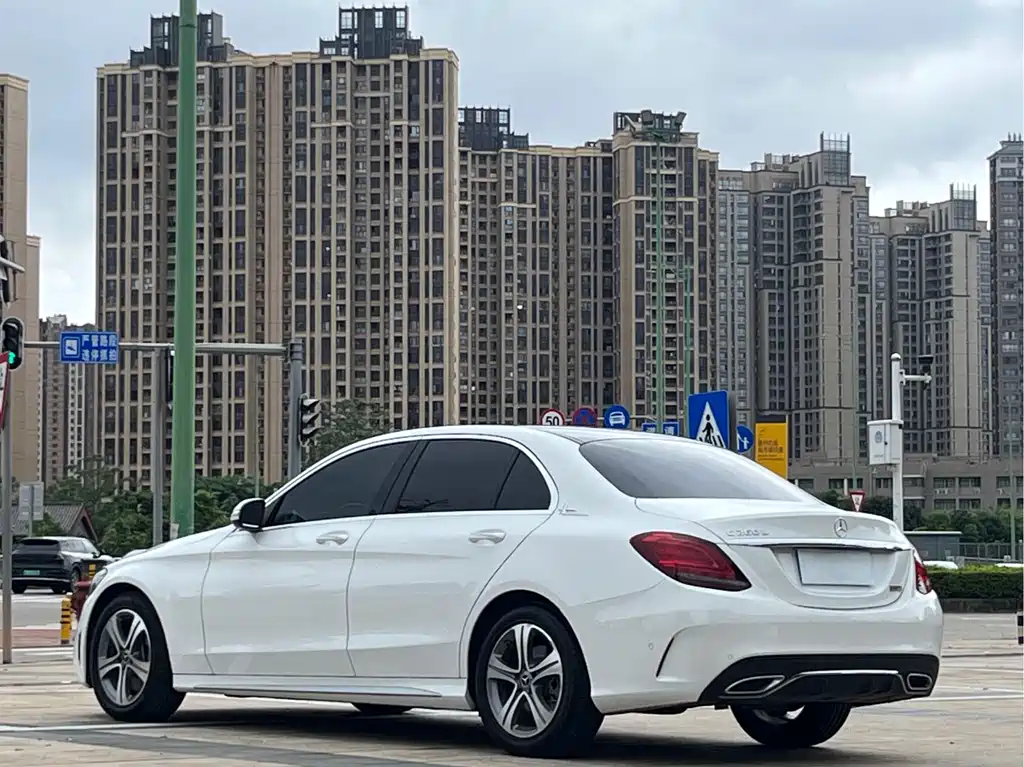 Mercedes-Benz C-Class 2020 — фото 9