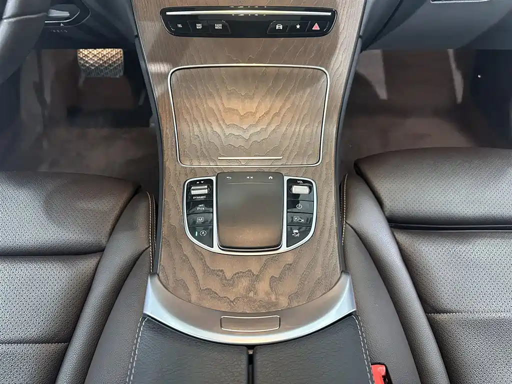 Mercedes-Benz GLC 2023 — фото 10