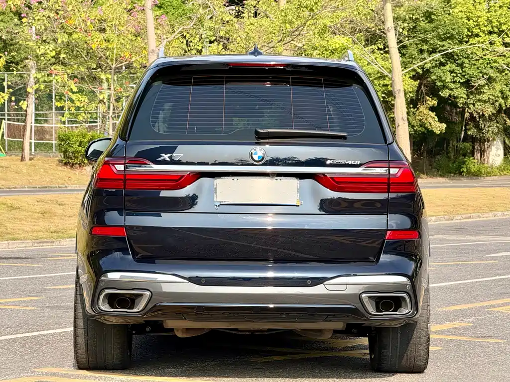 BMW X7 2022 — фото 25
