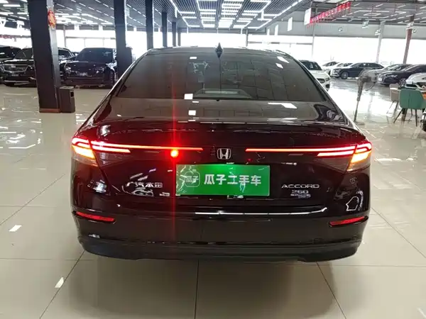 Honda Accord 2024