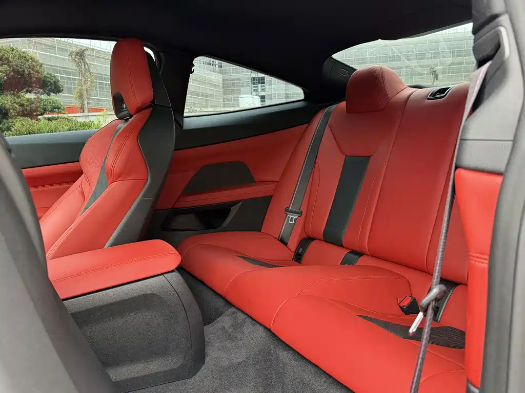 BMW M4 2021 — фото 15