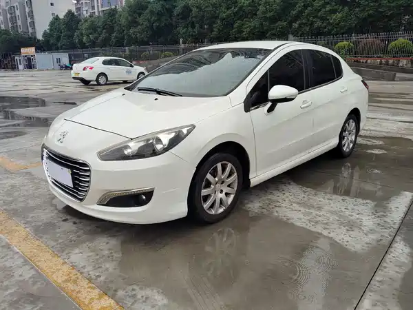 Peugeot 308 2014