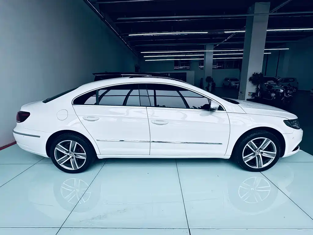Volkswagen CC 2015 — фото 7