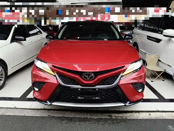 Toyota Camry 2018