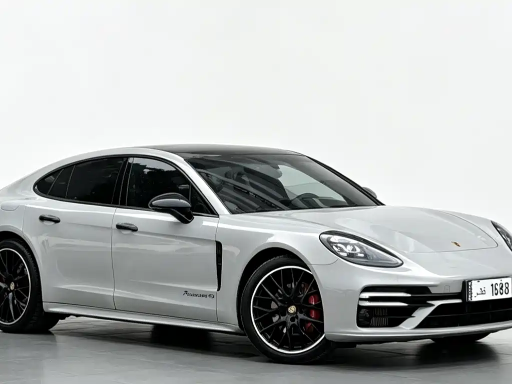 Porsche Panamera 2019 — фото 3