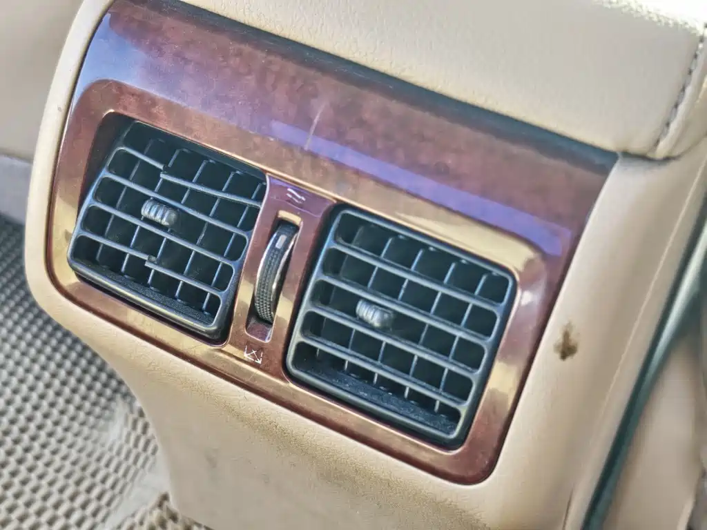 Toyota Camry 2014 — фото 15