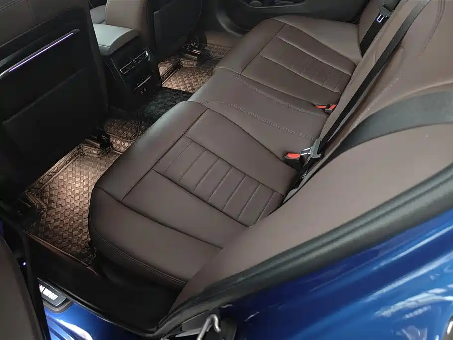 BMW 3 Series 2020 — фото 11