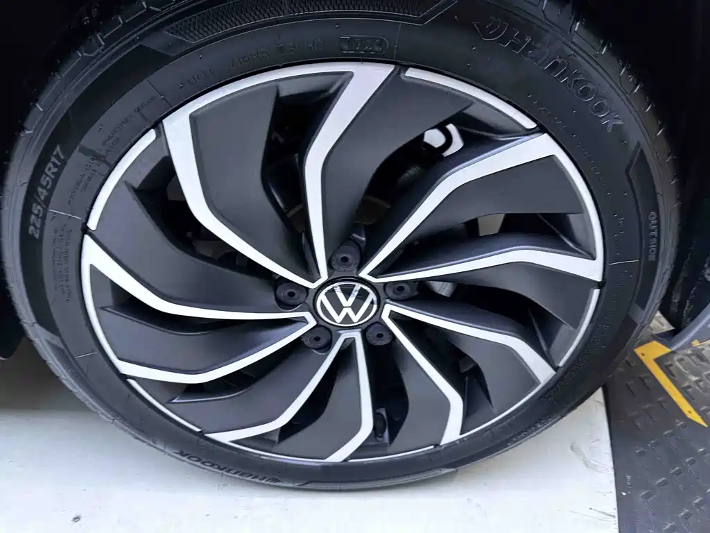 Volkswagen Golf 2022 — фото 22