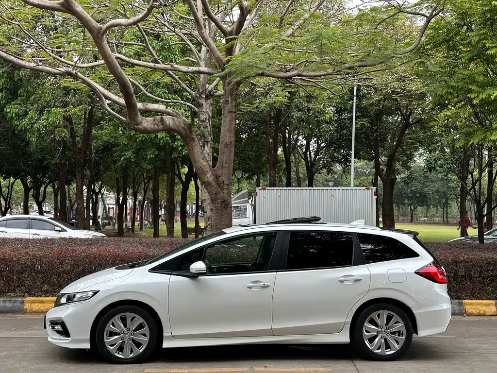 Honda Jade 2019 — фото 15