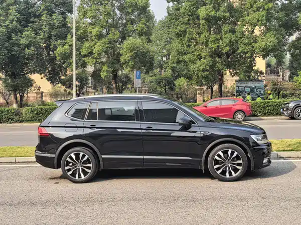 Volkswagen Tiguan L 2021