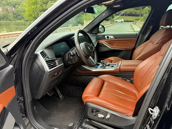 BMW X7 2020
