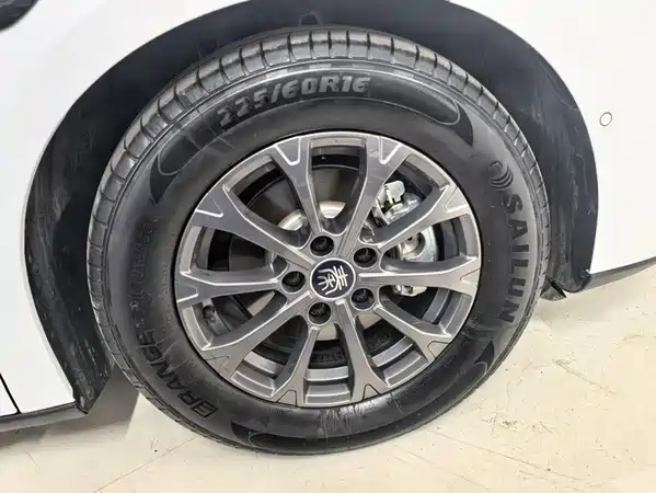 BYD Qin L 2025