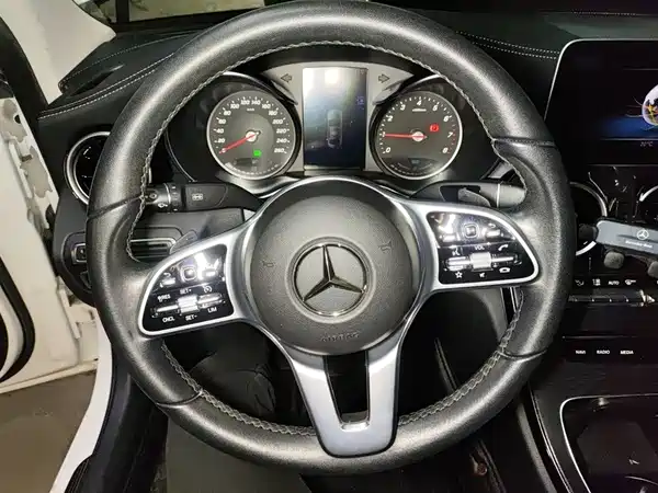 Mercedes-Benz C-Class 2019