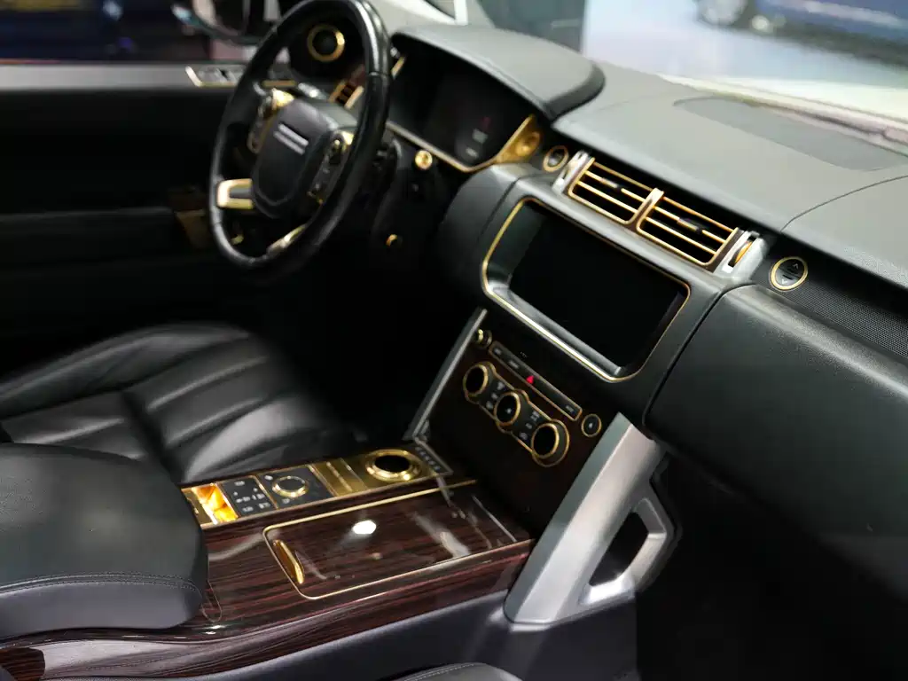 Land Rover Range Rover 2017 — фото 15