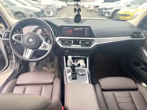 BMW 3 Series 2020