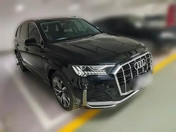 Audi Q7 2021