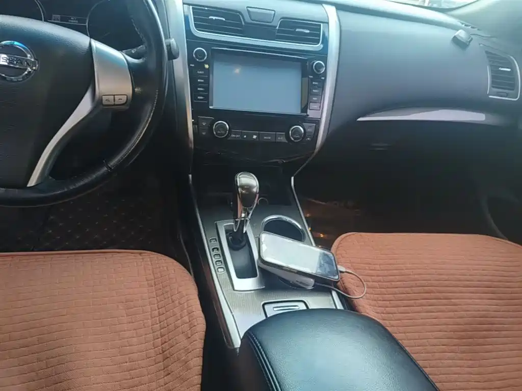 Nissan Teana 2015 — фото 14