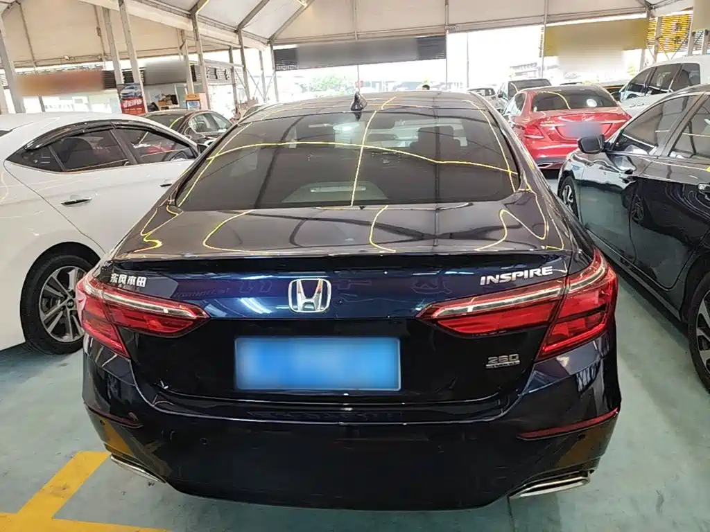 Honda Inspire 2020 — фото 6