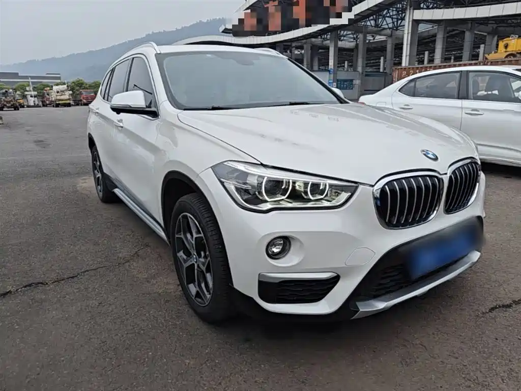 BMW X1 2018 — фото 4