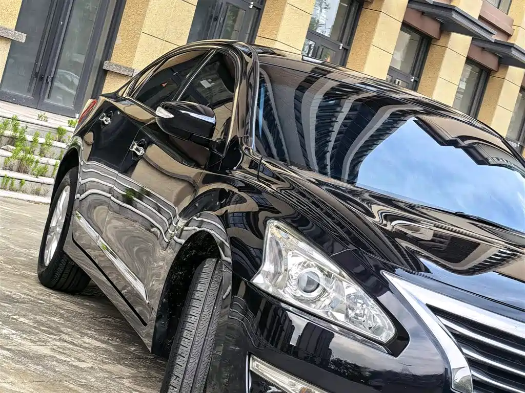 Nissan Teana 2015