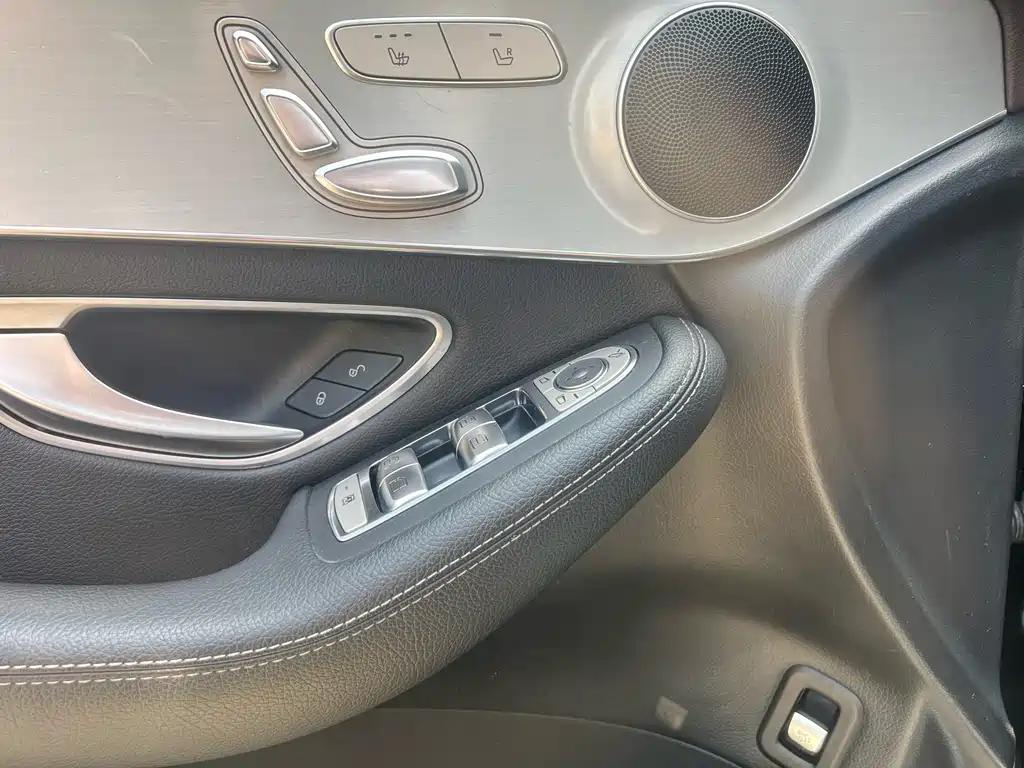 Mercedes-Benz GLC 2022