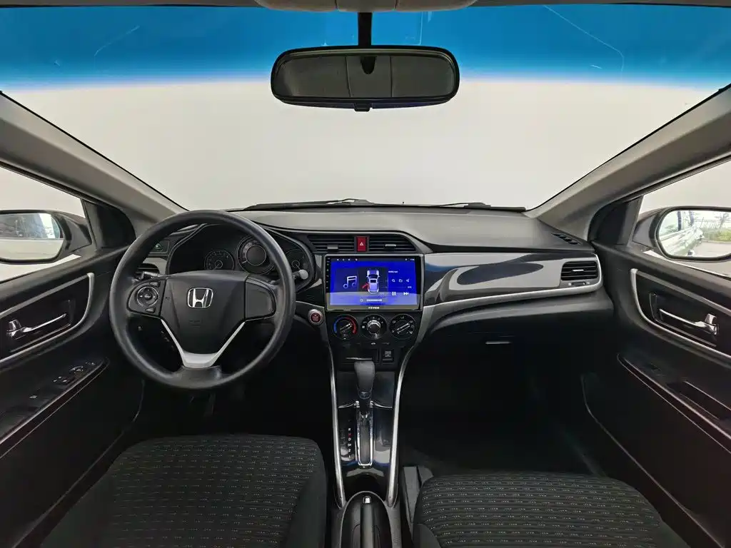 Honda Crider 2014