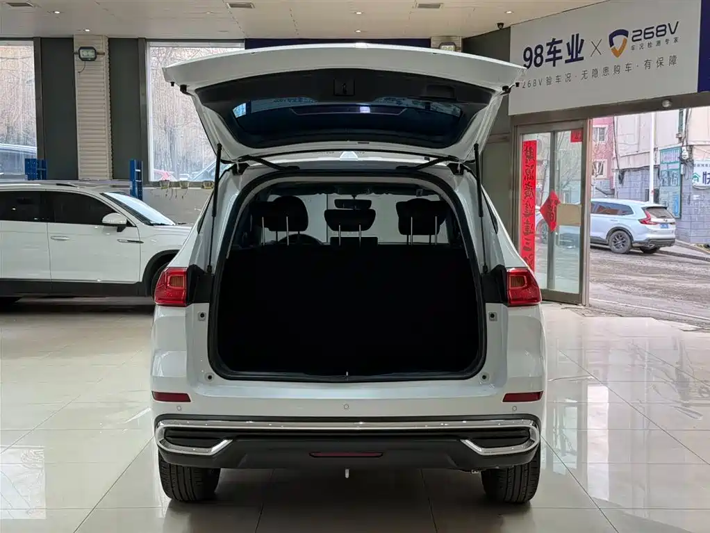 Haval M6 2022 — фото 23