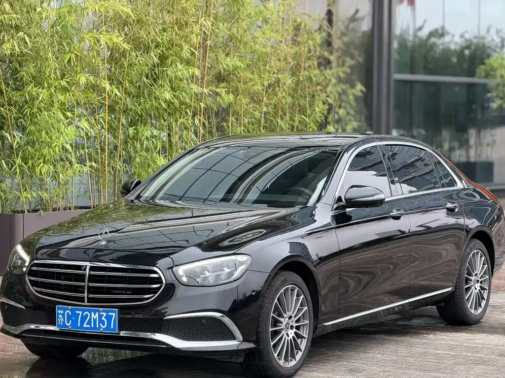 Mercedes-Benz E-Class 2021 — фото 1