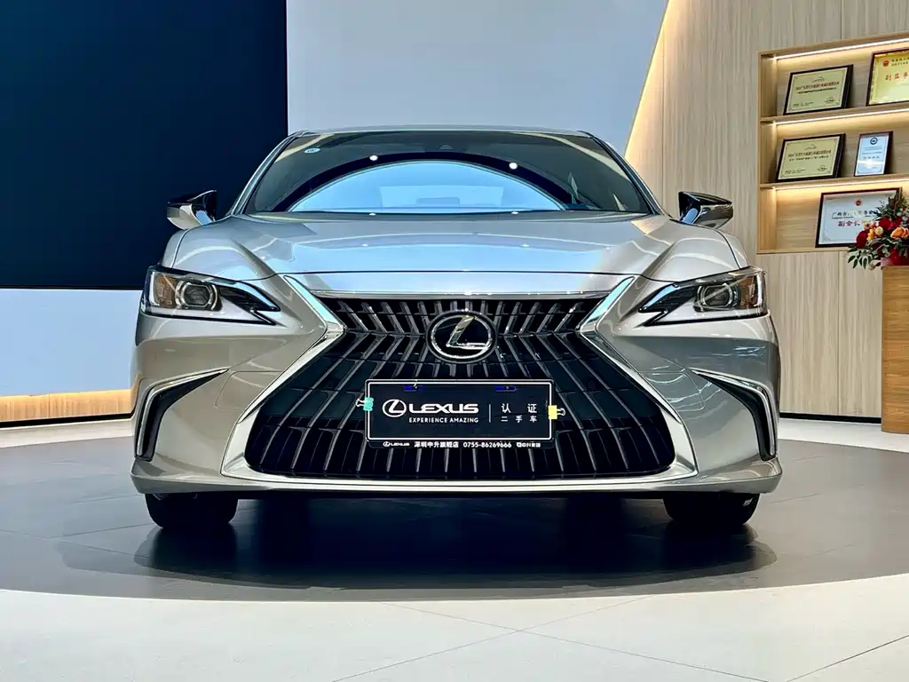 Lexus ES 2024 — фото 2