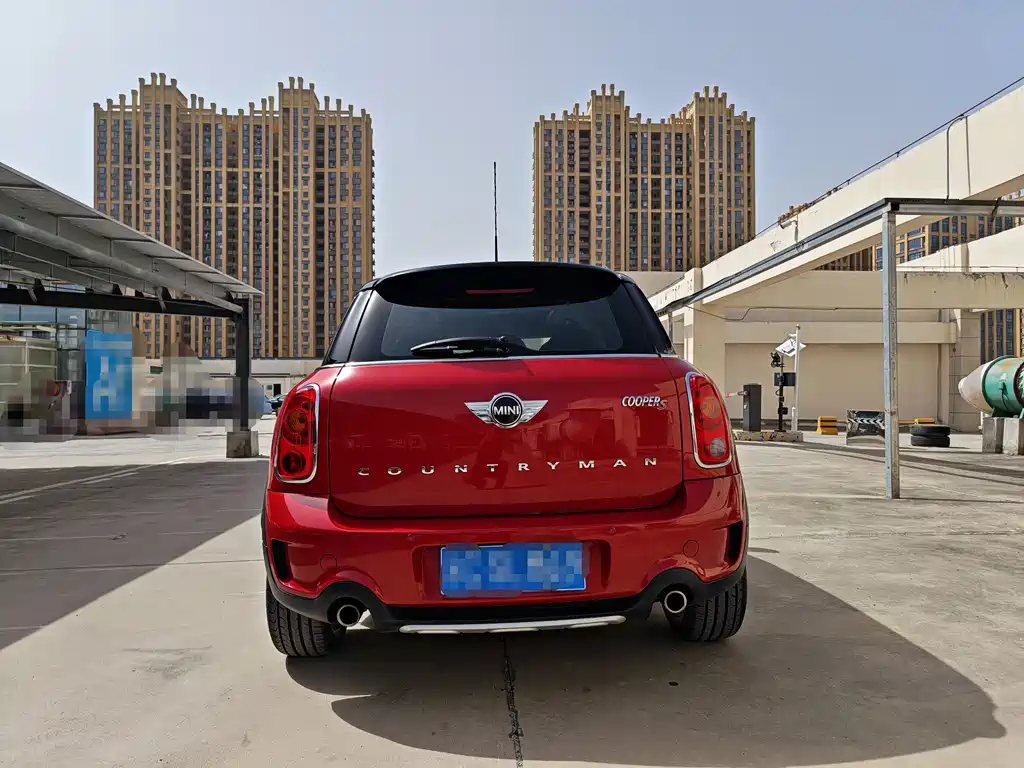 MINI Countryman 2016 — фото 17