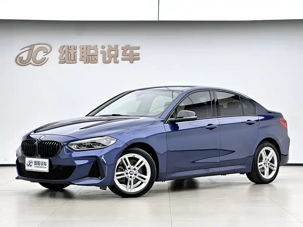 BMW 1 Series 2021 — фото 1