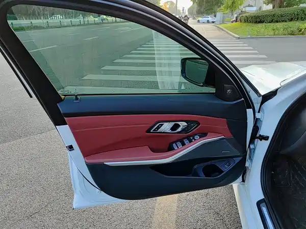 BMW 3 Series 2026