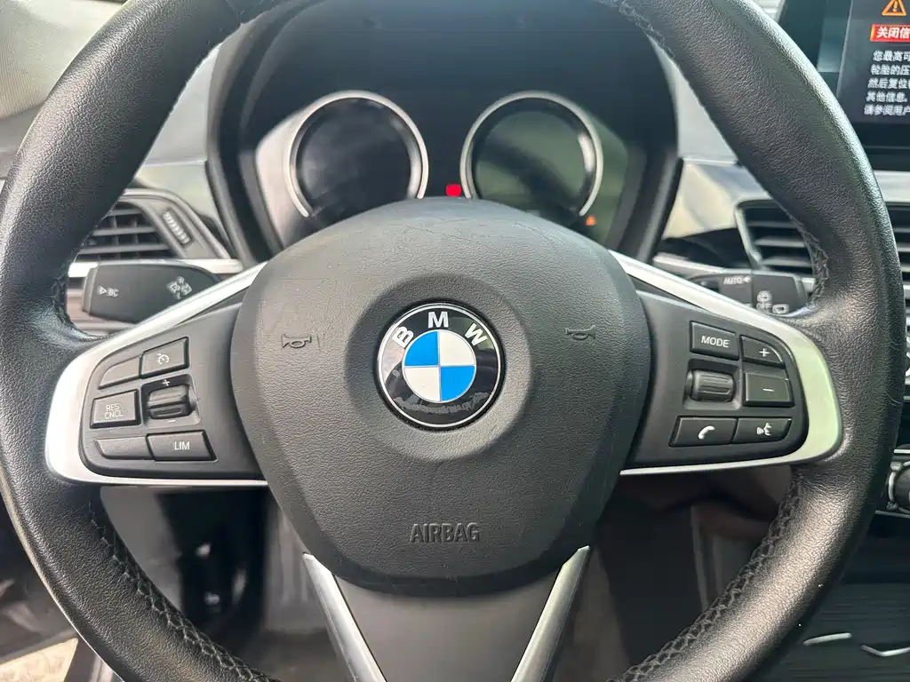 BMW X1 2022 — фото 13