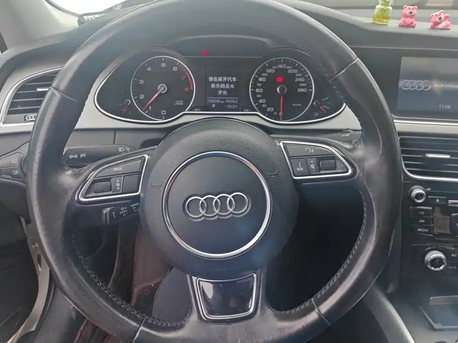 Audi A4L 2015 — фото 15