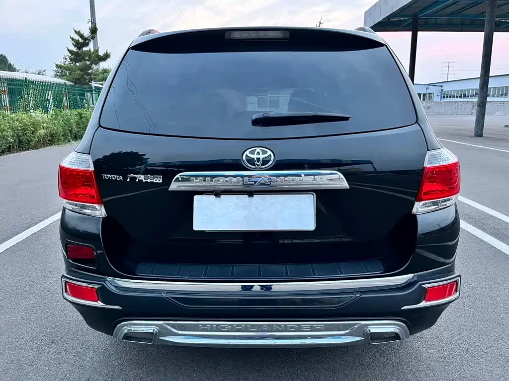 Toyota Highlander 2014 — фото 15