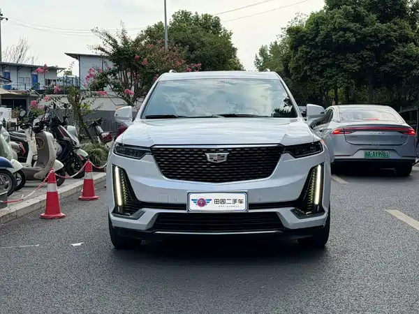 Cadillac XT6 2022