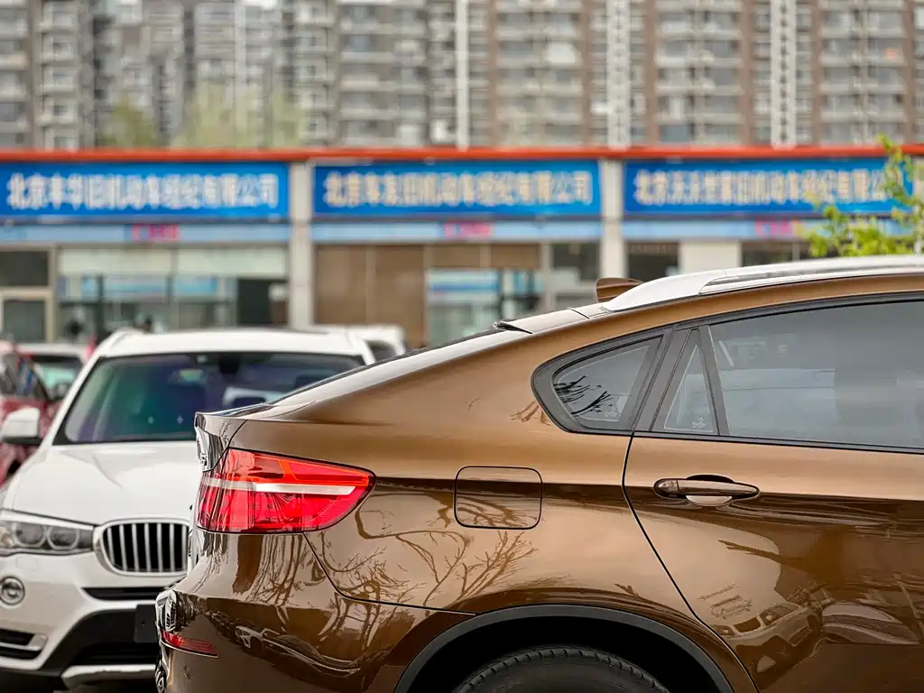 BMW X6 2014 — фото 39