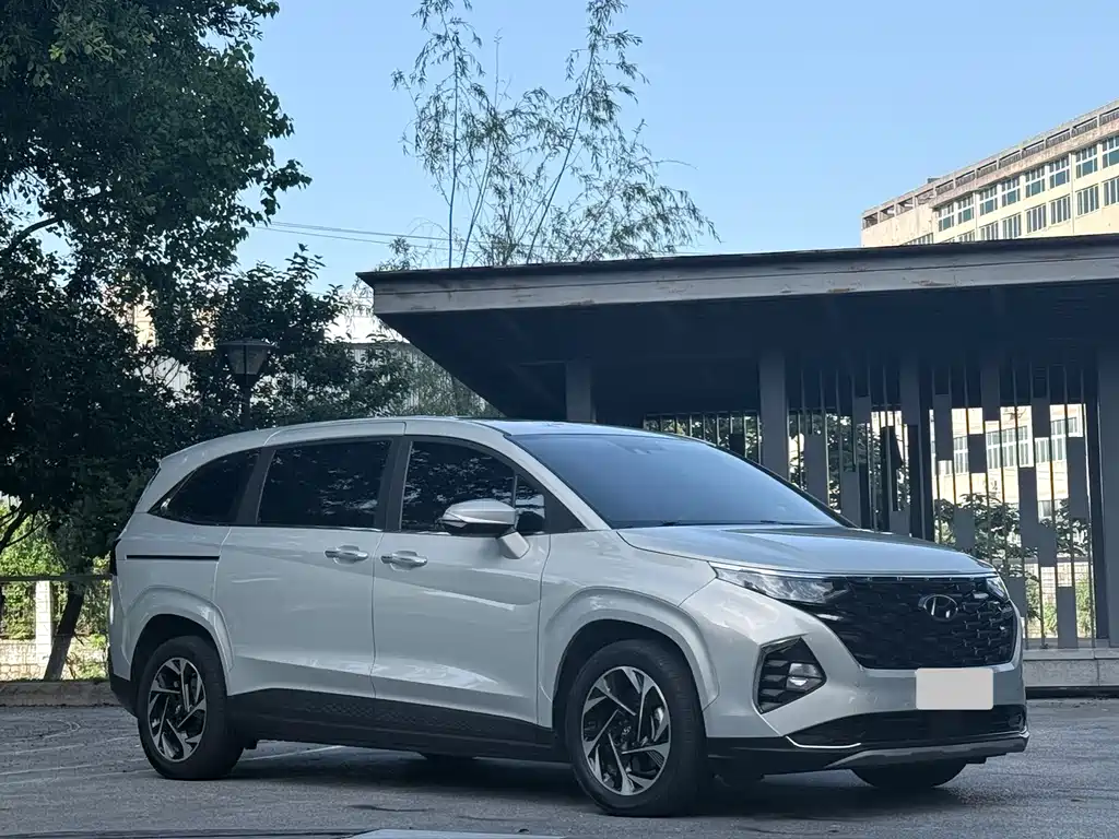 Hyundai Custo 2022 — фото 3