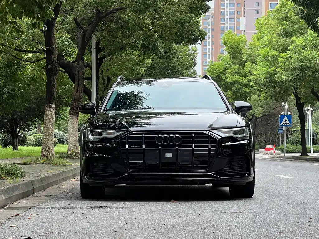 Audi A6 2023 — фото 2