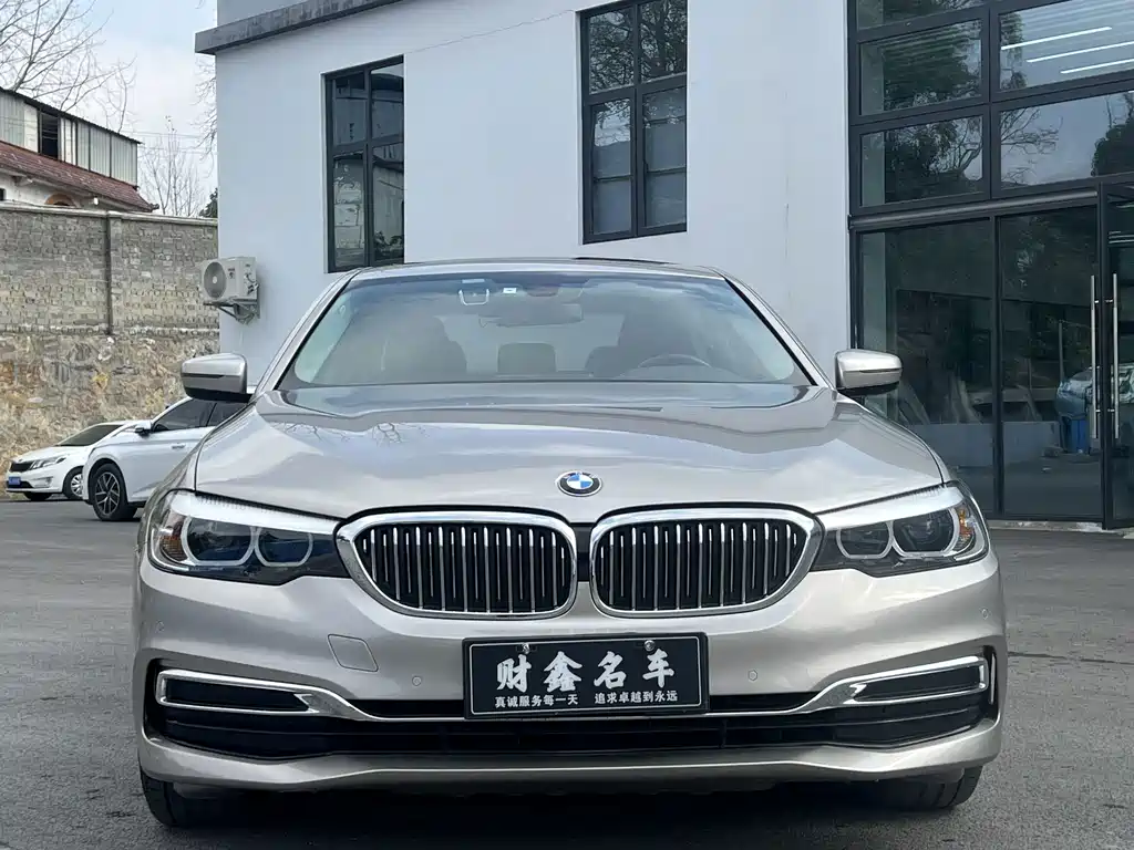 BMW 5 Series 2020